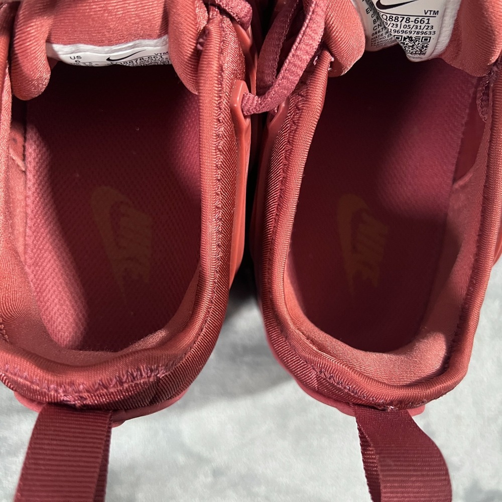 Nike Air VaporMax Plus Cedar Burgundy Shoes Womens 6 Red Sneakers FQ8878-661 - Picture 9 of 10